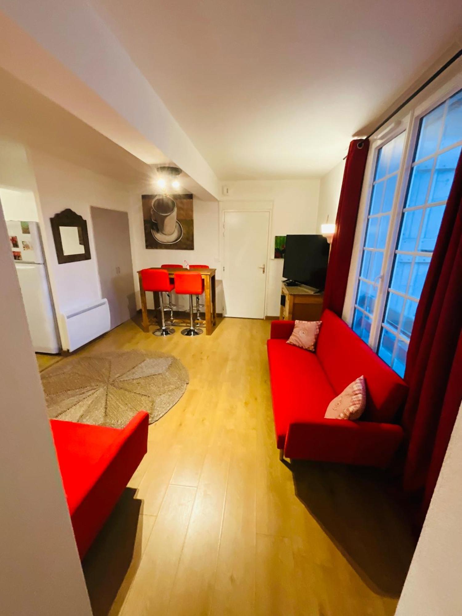 No 14 , 15 Meters Plein Centre Mirepoix Apartment Tres Calme Netflix ,Terrace Sleeps 4 70 M2 Zewnętrze zdjęcie